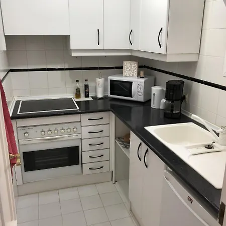2274-groundfloor With Pool Apartment