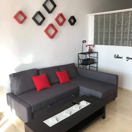 2274-groundfloor With Pool Apartment